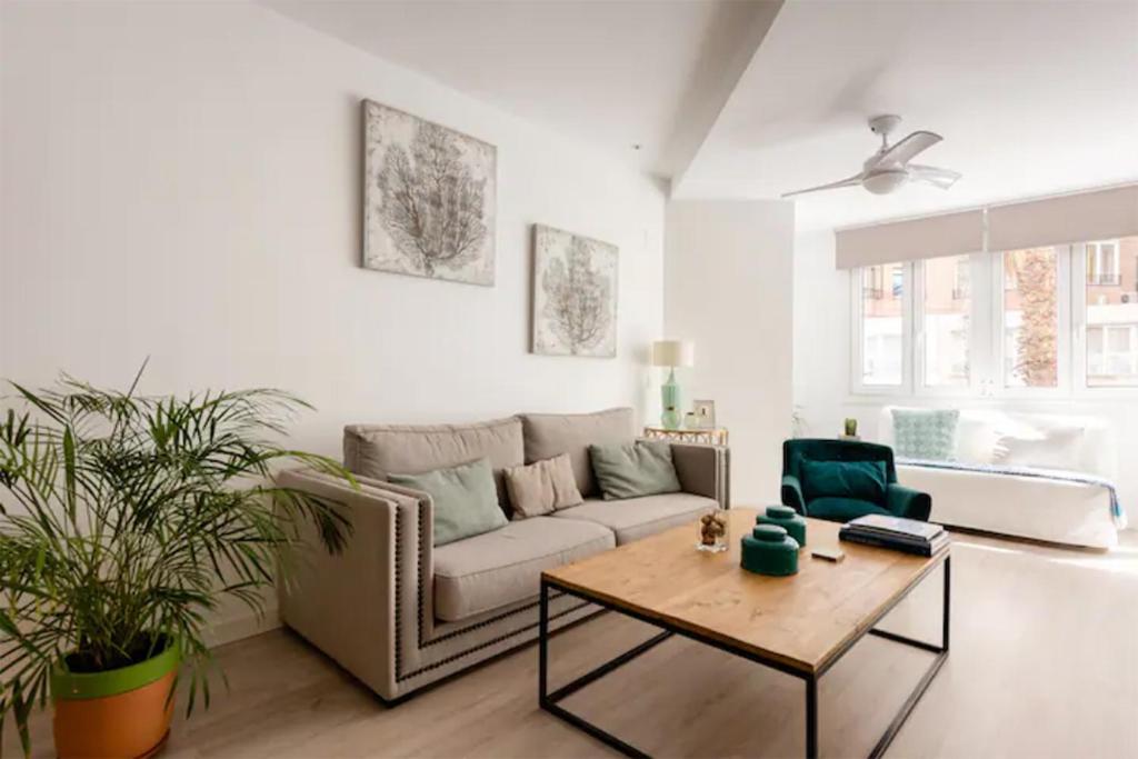 Nuevo Apartamento Lujo Playa Malagueta-Centro Màlaga Exteriér fotografie